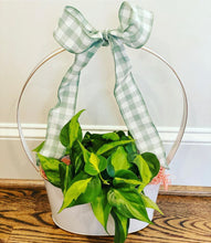 Load image into Gallery viewer, Basket